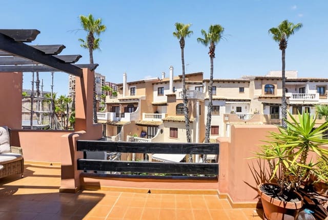 2 makuuhuone Kattohuoneisto myytävänä paikassa Los Frutales, Torrevieja - 199 000 € (Ref: 10034439)