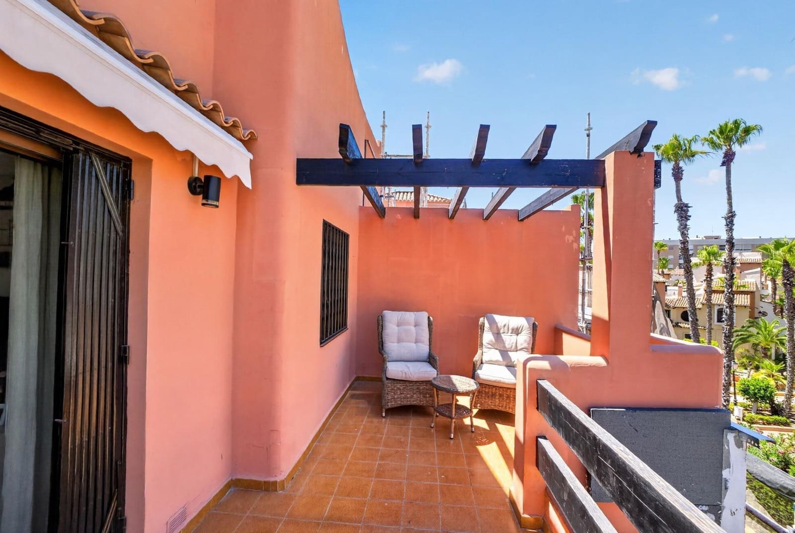 2 makuuhuone Kattohuoneisto myytävänä paikassa Torrevieja - 199 000 € (Ref: 10034439)
