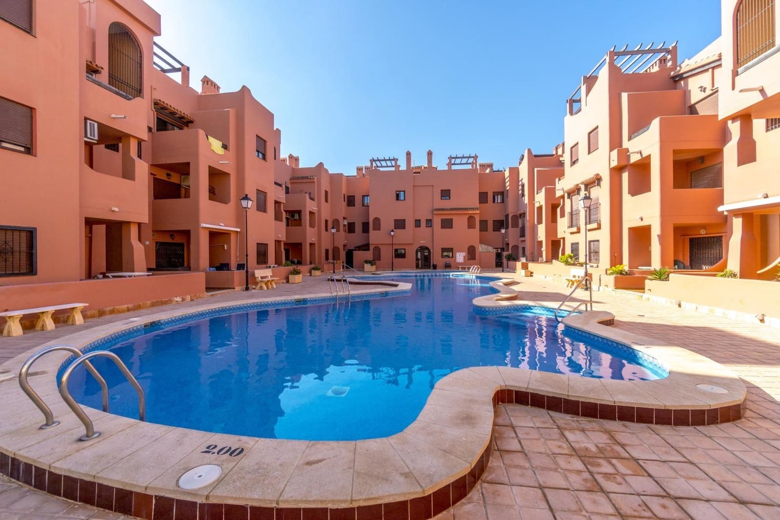 2 makuuhuone Kattohuoneisto myytävänä paikassa Torrevieja - 199 000 € (Ref: 10034439)