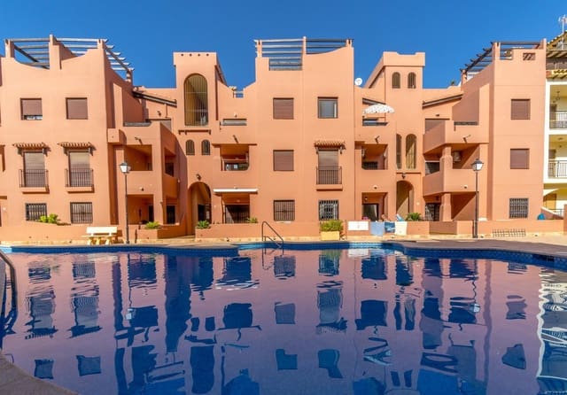 2 makuuhuone Kattohuoneisto myytävänä paikassa Los Frutales, Torrevieja - 199 000 € (Ref: 10034439)