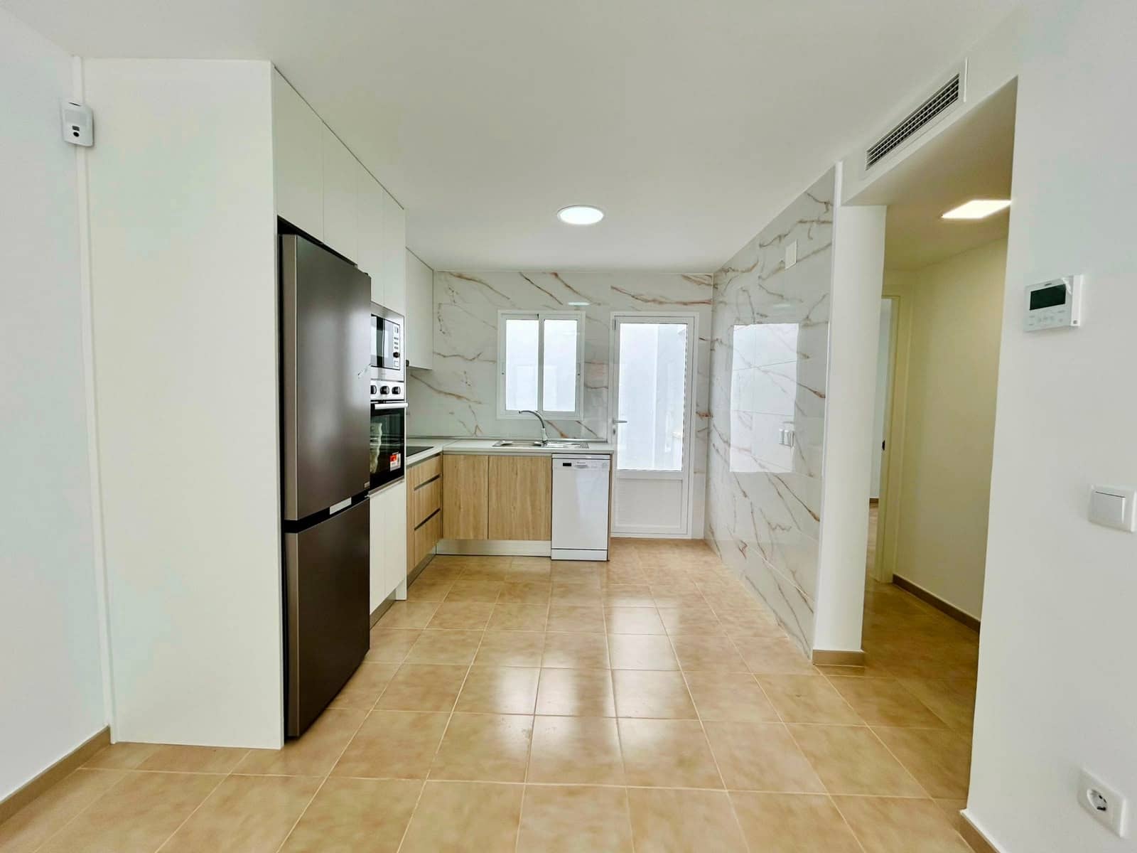 Bungalow de 2 habitaciones en Torrevieja en venta - 159.950 € (Ref: 10034444)