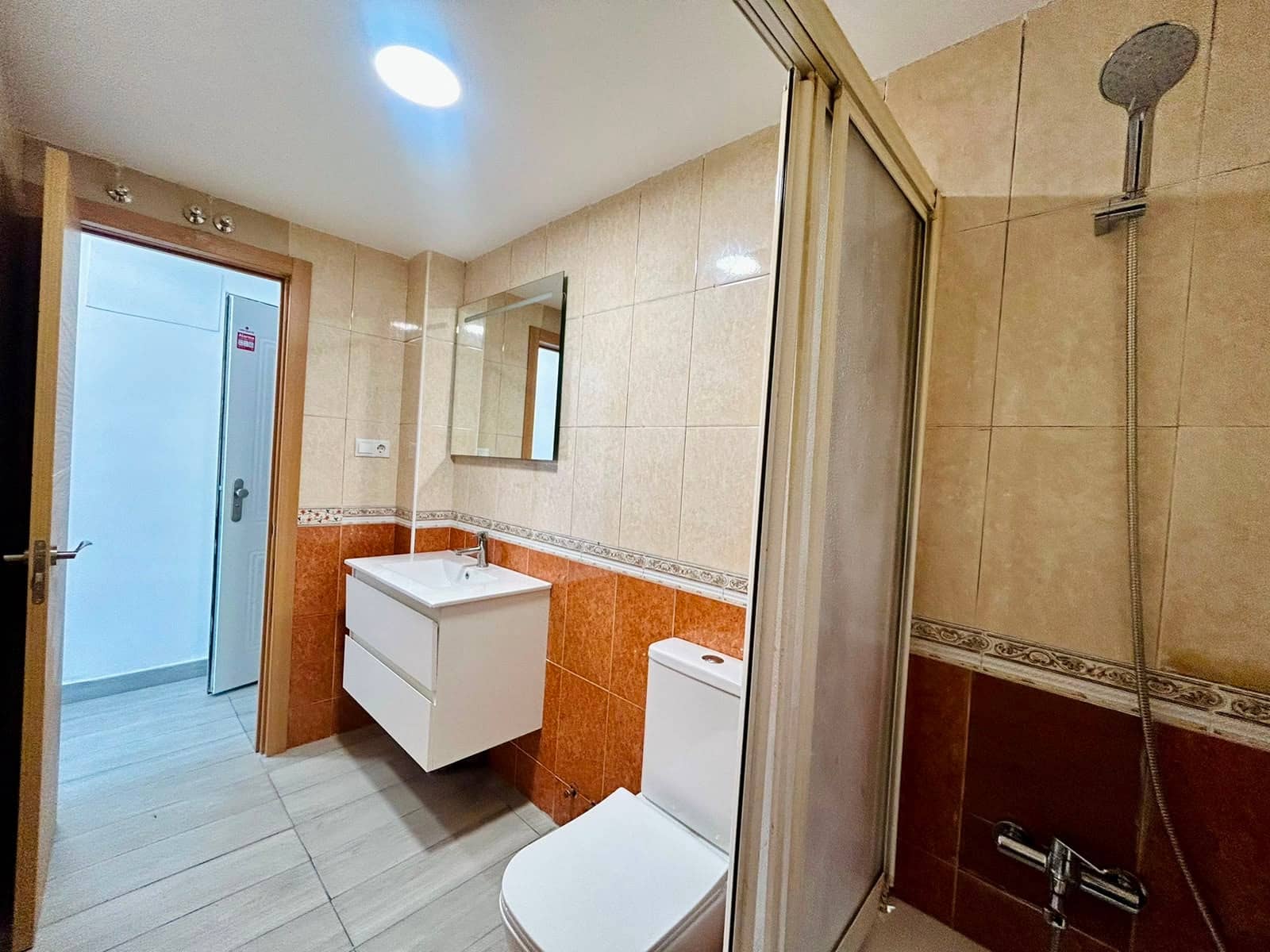 2 Zimmer Apartment zu verkaufen in Torrevieja - 145.000 € (Ref: 10034446)