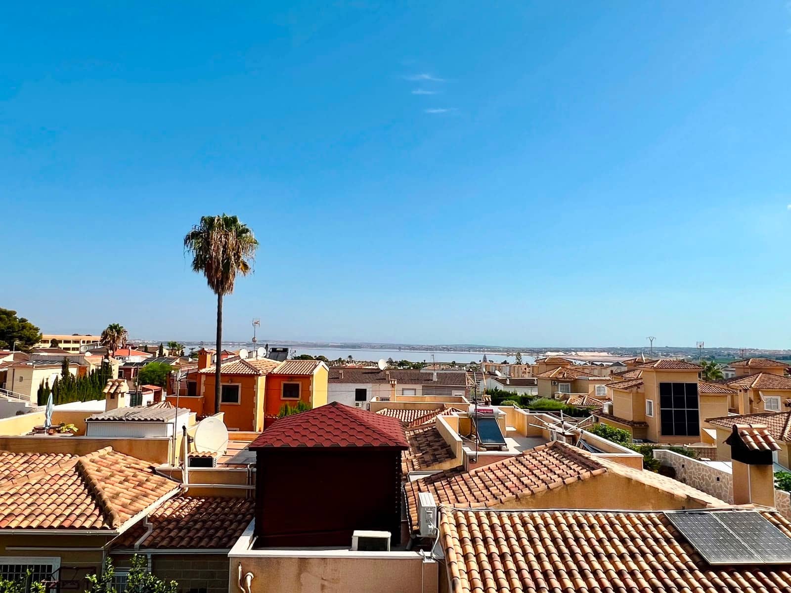 2 bedroom Villa for sale in Los Balcones - € 699,990 (Ref: 10035666)