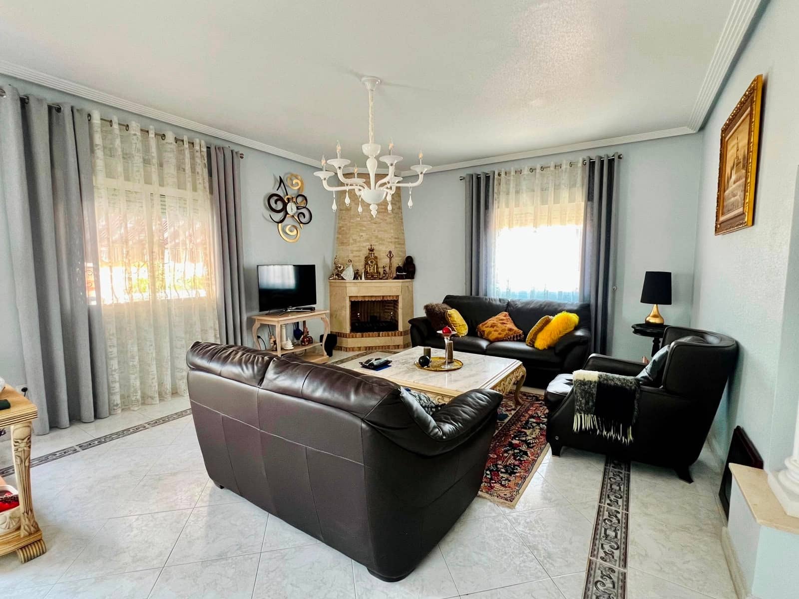2 bedroom Villa for sale in Los Balcones - € 699,990 (Ref: 10035666)