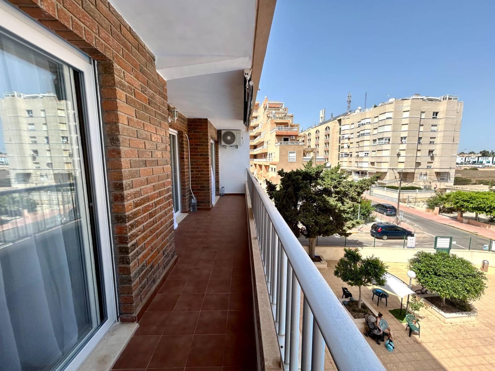 2 bedroom Apartment for sale in Punta Prima - € 255,000 (Ref: 10036029)