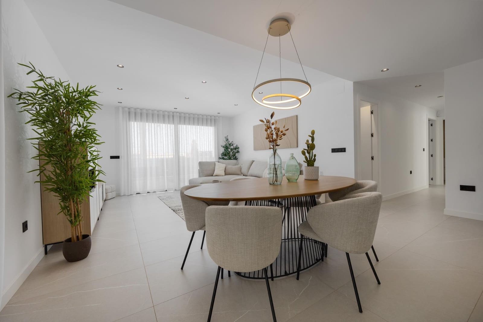 3 bedroom Villa for sale in Torrevieja - € 585,000 (Ref: 10036139)