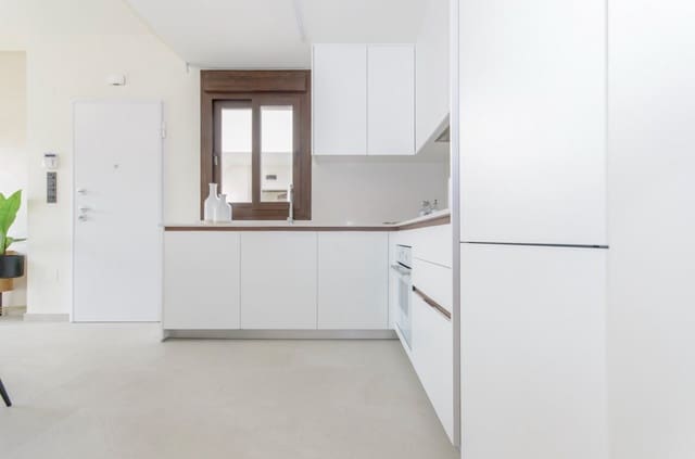 3 makuuhuone Bungalow myytävänä paikassa Los Balcones - 330 000 € (Ref: 10036148)