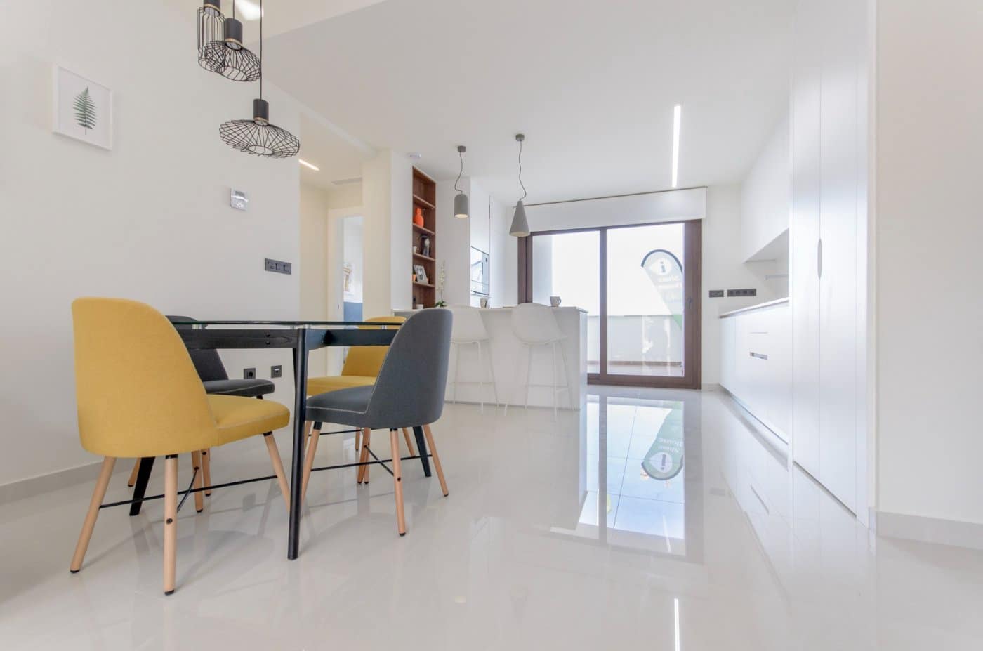2 makuuhuone Bungalow myytävänä paikassa Los Balcones - 300 000 € (Ref: 10036157)