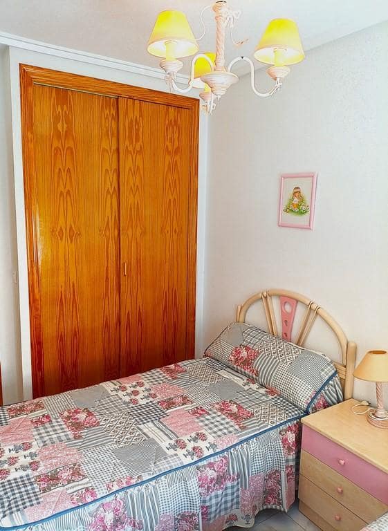 3 soveværelse Lejlighed til salg i Torrevieja - € 209.000 (Ref: 10036175)