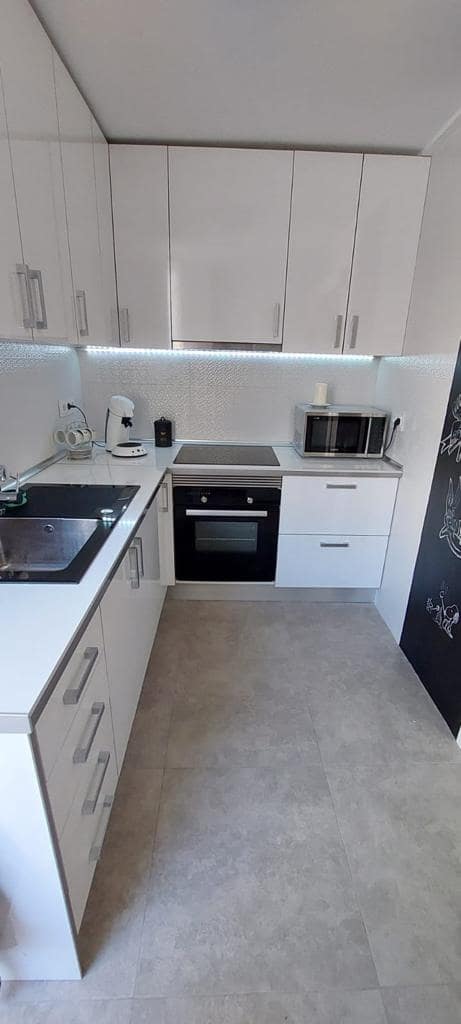 Apartamento de 3 habitaciones en Torrevieja en venta - 280.000 € (Ref: 10036176)