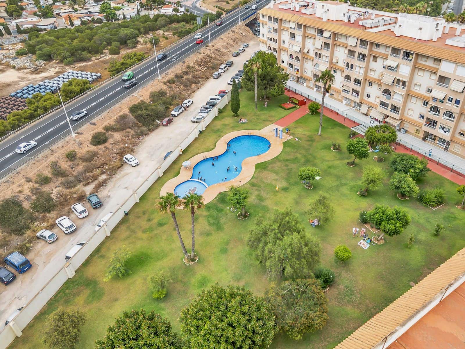Apartamento de 1 habitación en Torrevieja en venta - 139.000 € (Ref: 10036185)