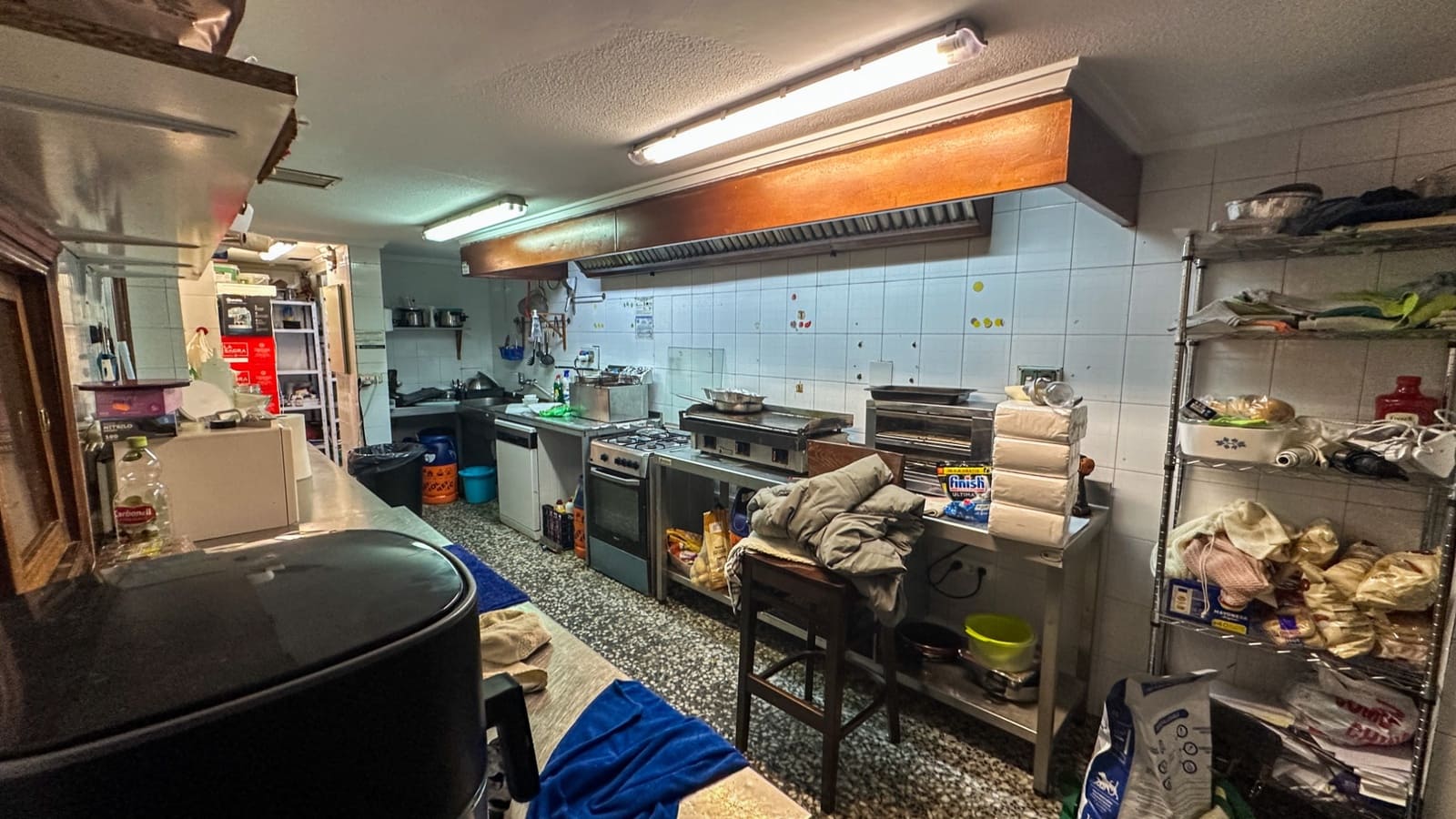 Local Comercial de 3 habitaciones en Torrevieja en venta - 350.000 € (Ref: 10036188)