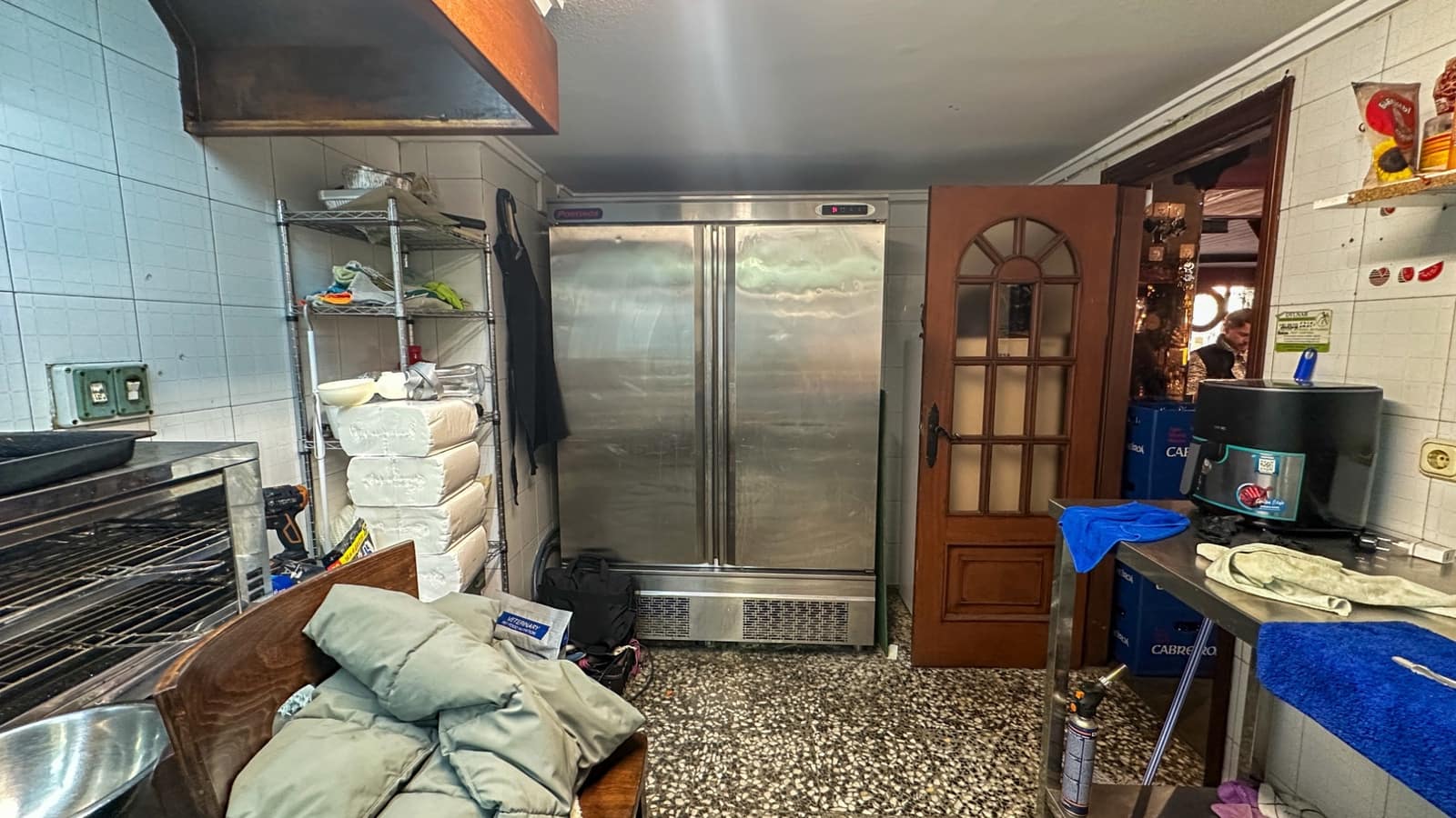 Local Comercial de 3 habitaciones en Torrevieja en venta - 350.000 € (Ref: 10036188)
