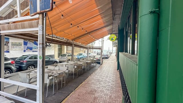 Local Comercial de 3 habitaciones en Playa del Cura, Torrevieja en venta - 350.000 € (Ref: 10036188)