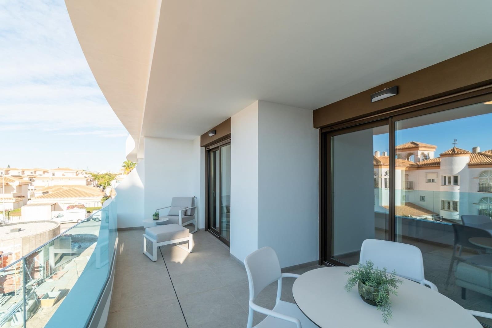 2 makuuhuone Huoneisto myytävänä paikassa Playa Flamenca - 339 000 € (Ref: 10036190)