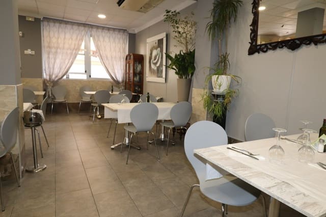 Restaurant/Bar for sale in Playa del Cura, Torrevieja - € 399,795 (Ref: 10036191)