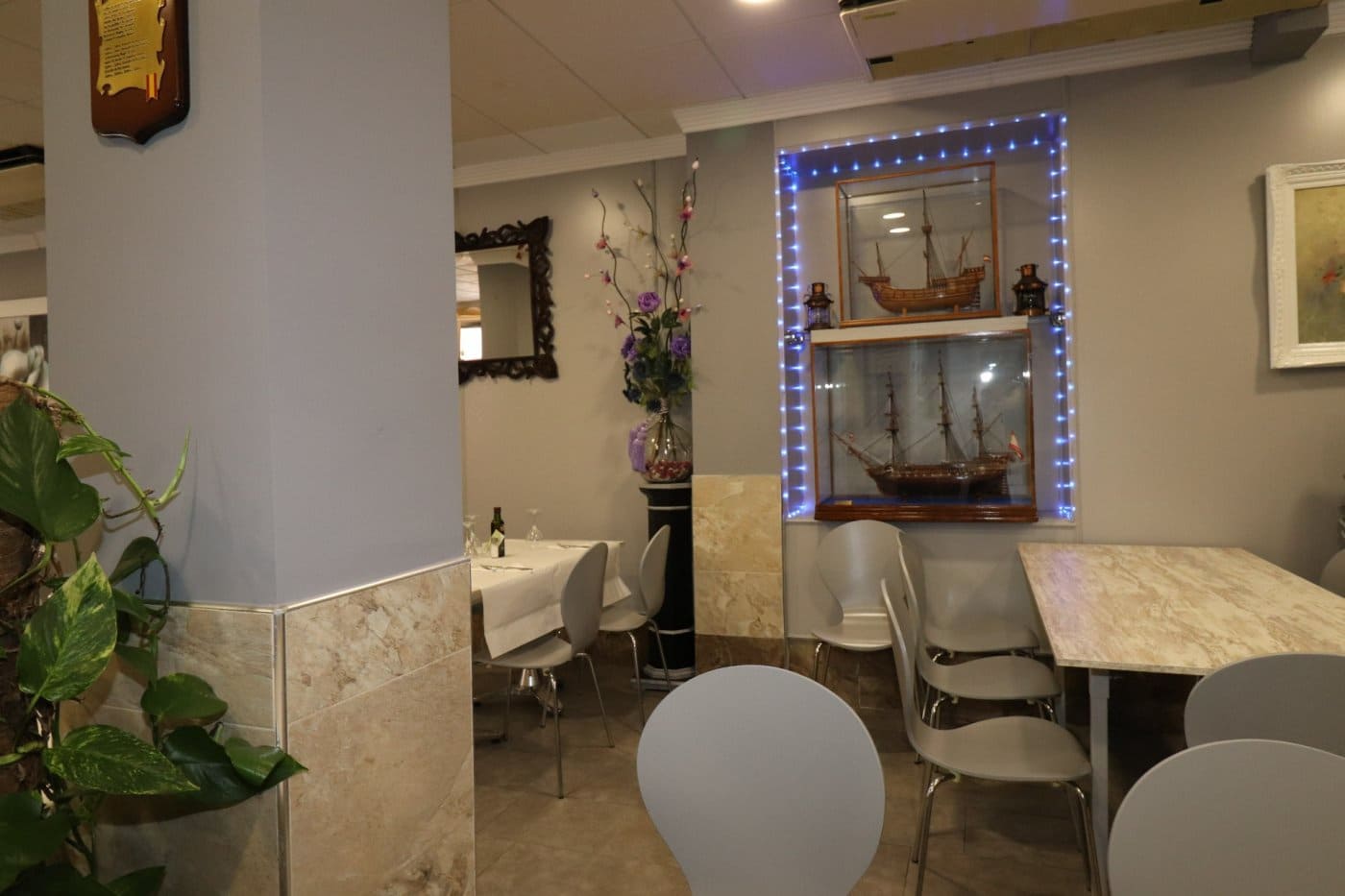 Restauracja lub bar na sprzedaż w Torrevieja - 399 795 € (Ref: 10036191)