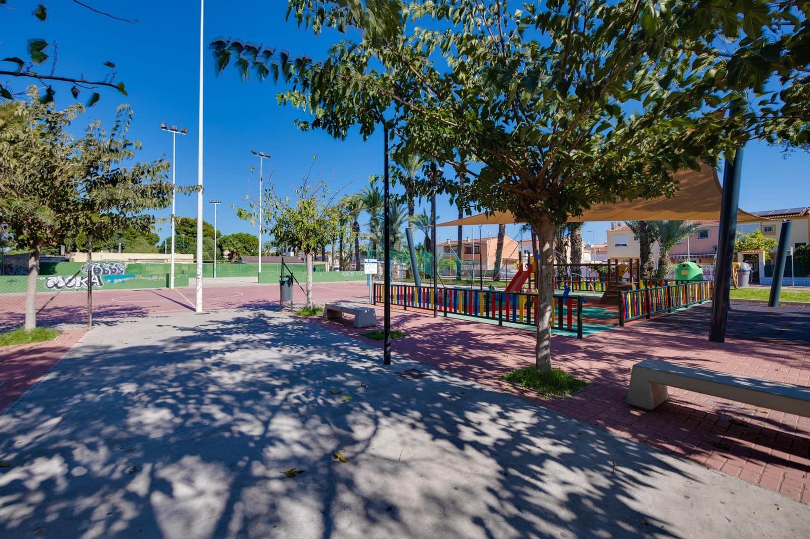 3 soverom Villa til salgs i Torrevieja - € 212 900 (Ref: 10041580)