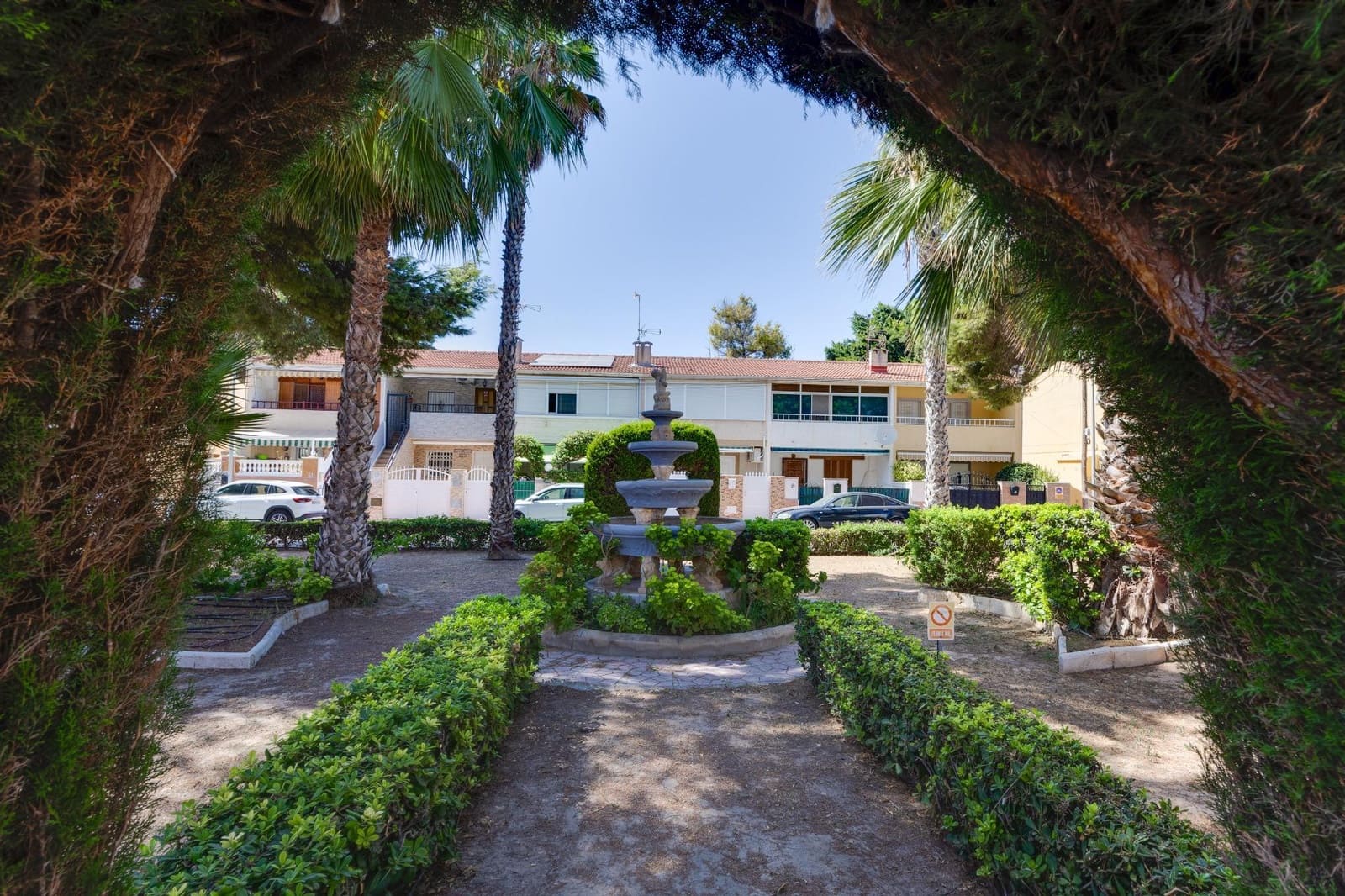 3 soverom Villa til salgs i Torrevieja - € 212 900 (Ref: 10041580)