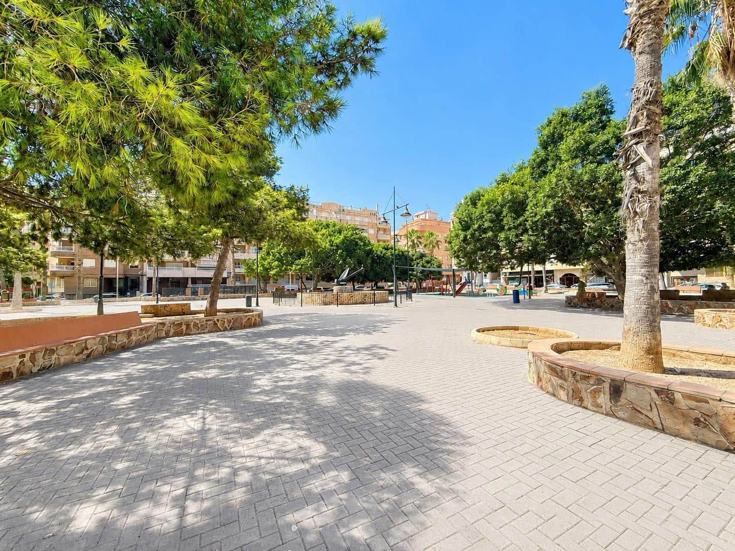 2 soverom Leilighet til salgs i Torrevieja - € 149 900 (Ref: 10041582)