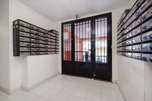 1 Zimmer Apartment zu verkaufen in Centro - Muelle Pesquero, Torrevieja - 78.500 € (Ref: 10043561)