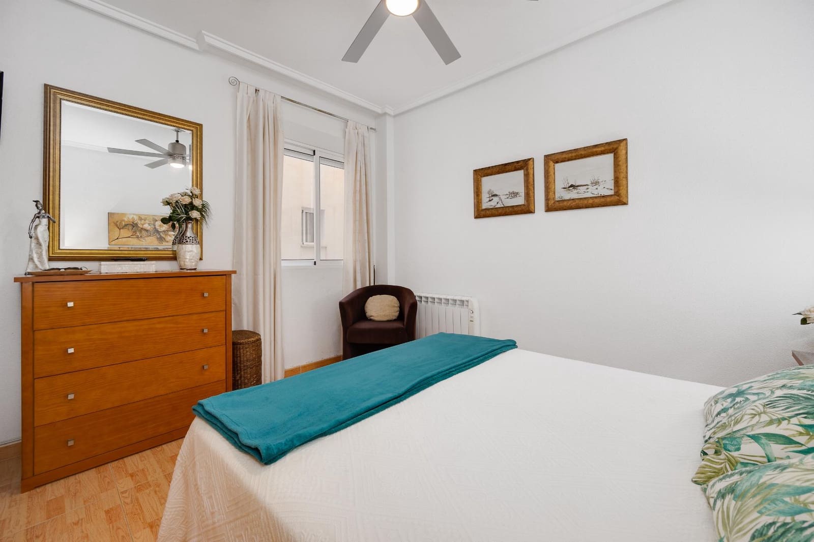 2 bedroom Apartment for sale in Torrevieja - € 139,990 (Ref: 10045823)