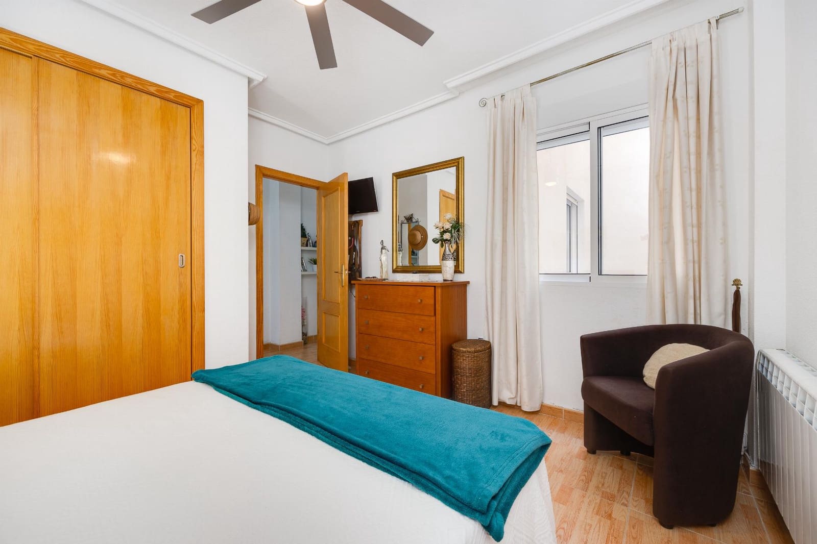 2 bedroom Apartment for sale in Torrevieja - € 139,990 (Ref: 10045823)