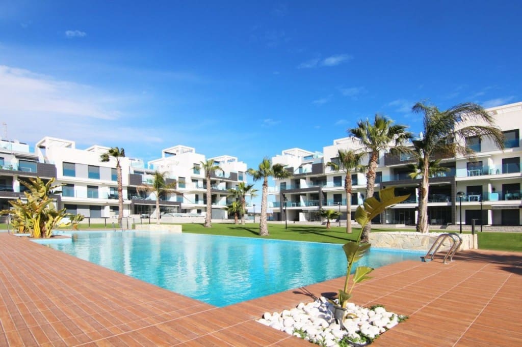 3 soveværelse Penthouse til salg i El Raso - € 295.000 (Ref: 10048021)