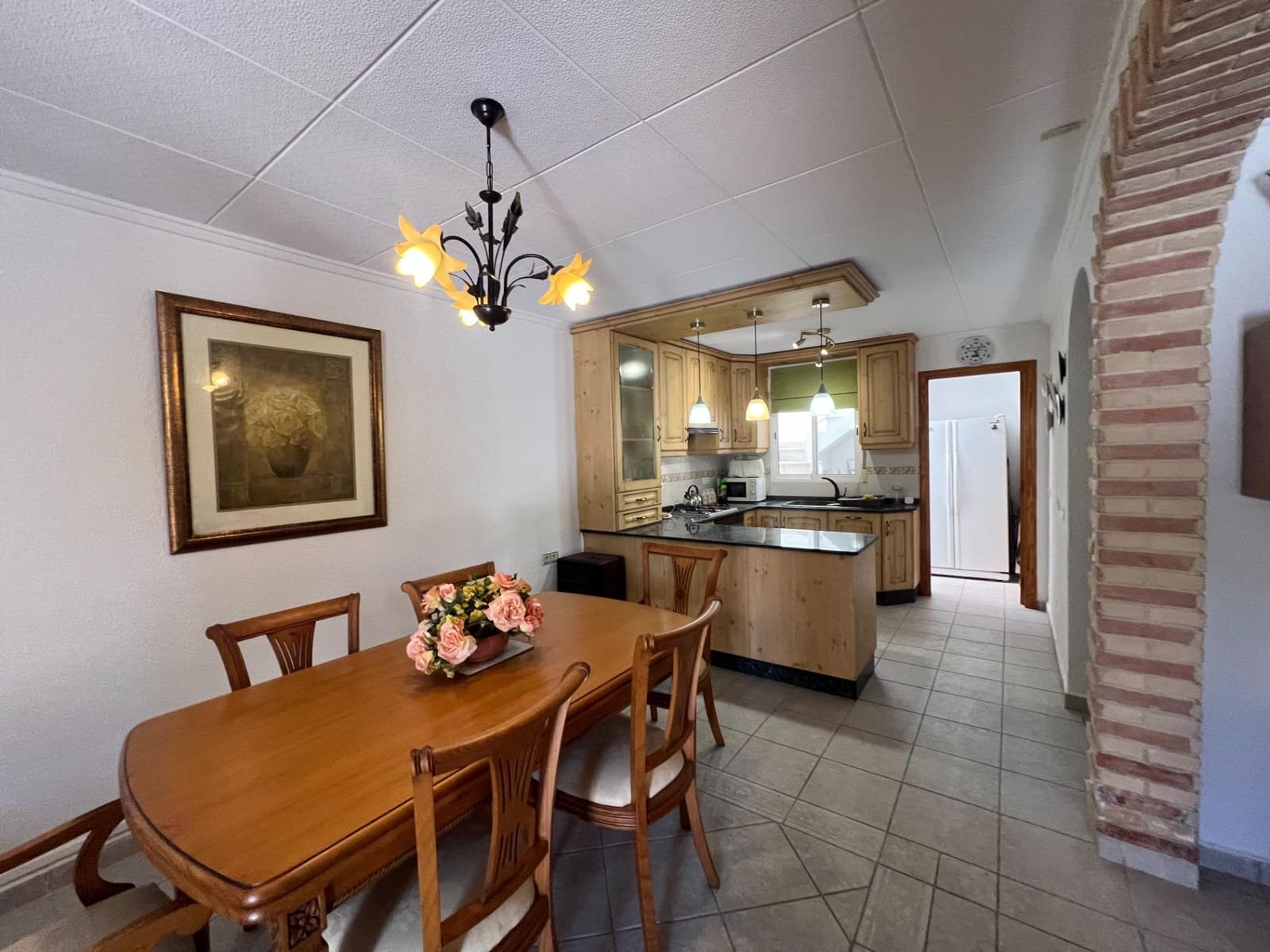 3 makuuhuone Omakotitalo myytävänä paikassa San Luis - 169 000 € (Ref: 10051882)