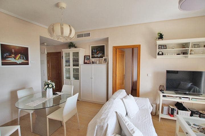 3 bedroom Apartment for sale in Guardamar del Segura - € 260,000 (Ref: 10051884)