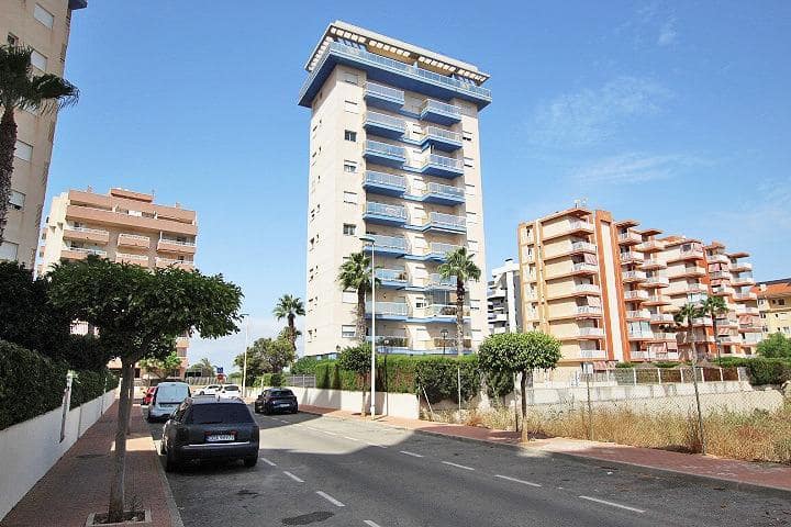 3 bedroom Apartment for sale in Guardamar del Segura - € 260,000 (Ref: 10051884)