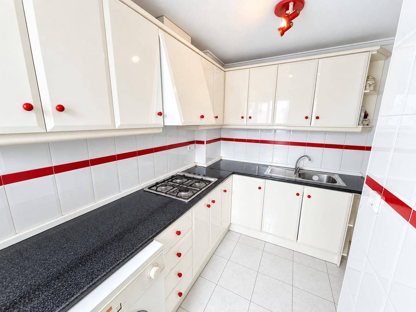 2 slaapkamer Appartement te koop in Torrevieja - € 137.500 (Ref: 10051886)