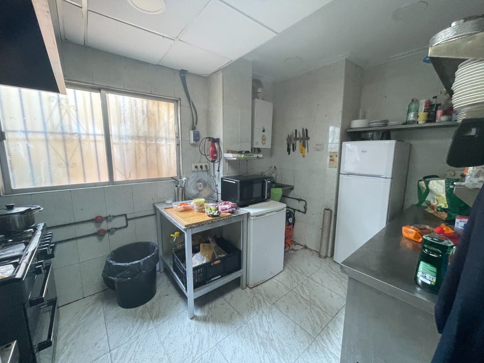 Local Comercial de 2 habitaciones en Torrevieja en venta - 315.000 € (Ref: 10059360)