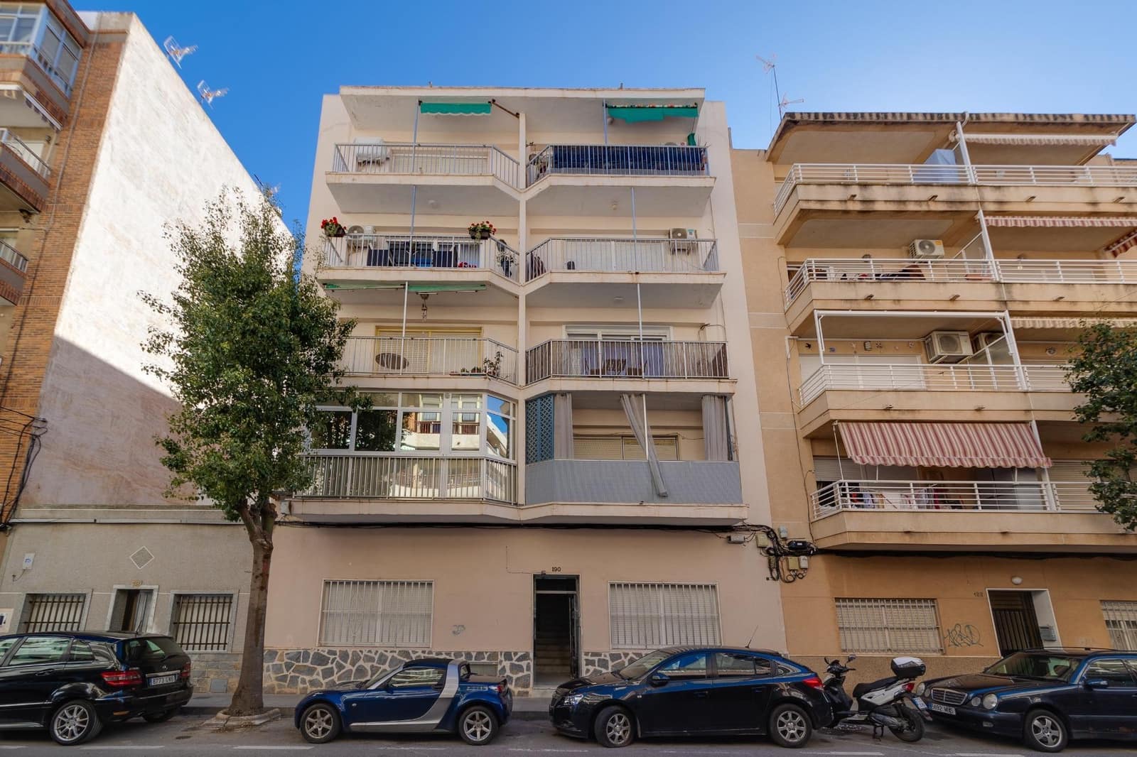 3 Zimmer Apartment zu verkaufen in Torrevieja - 220.000 € (Ref: 10059377)