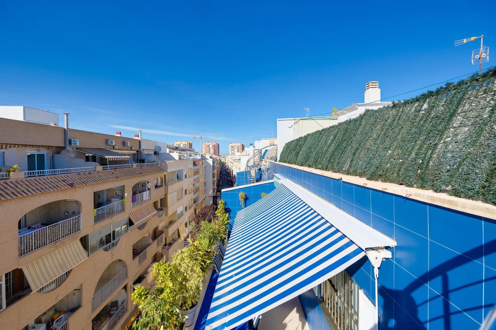 3 chambre Penthouse à vendre à Torrevieja - 350 000 € (Ref: 10059381)