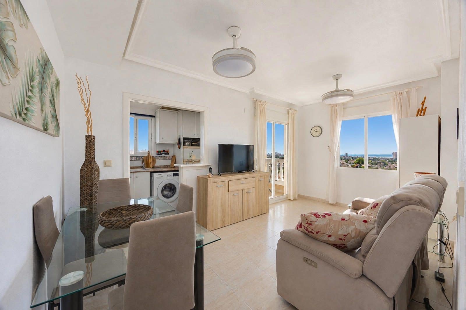 2 bedroom Apartment for sale in Torrevieja - € 164,969 (Ref: 10059385)