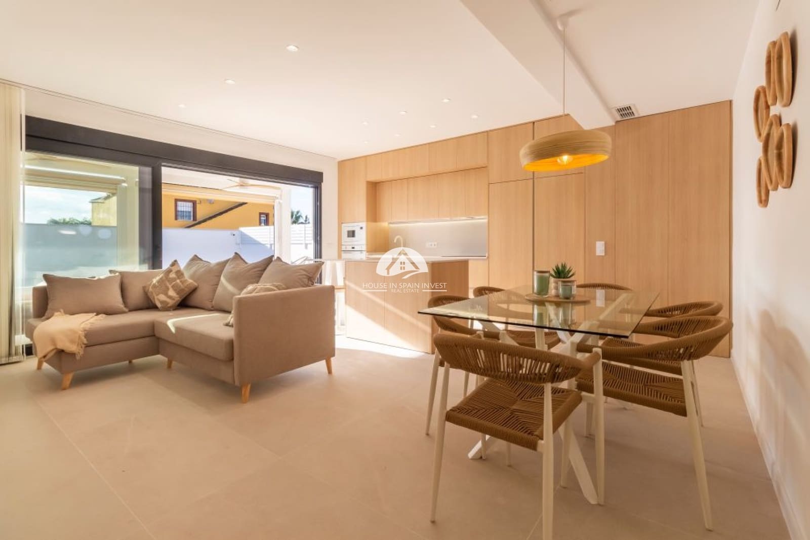 3 bedroom Villa for sale in Torrevieja - € 459,000 (Ref: 10059396)