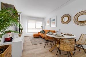 Apartamento de 2 habitaciones en Campoamor en venta - 220.000 € (Ref: 10059421)