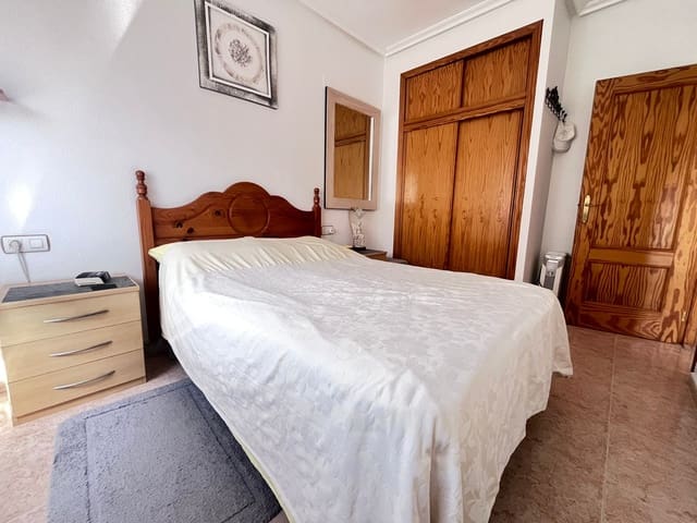 2 slaapkamer Huis te koop in Villamartin, Orihuela - € 169.999 (Ref: 10059423)