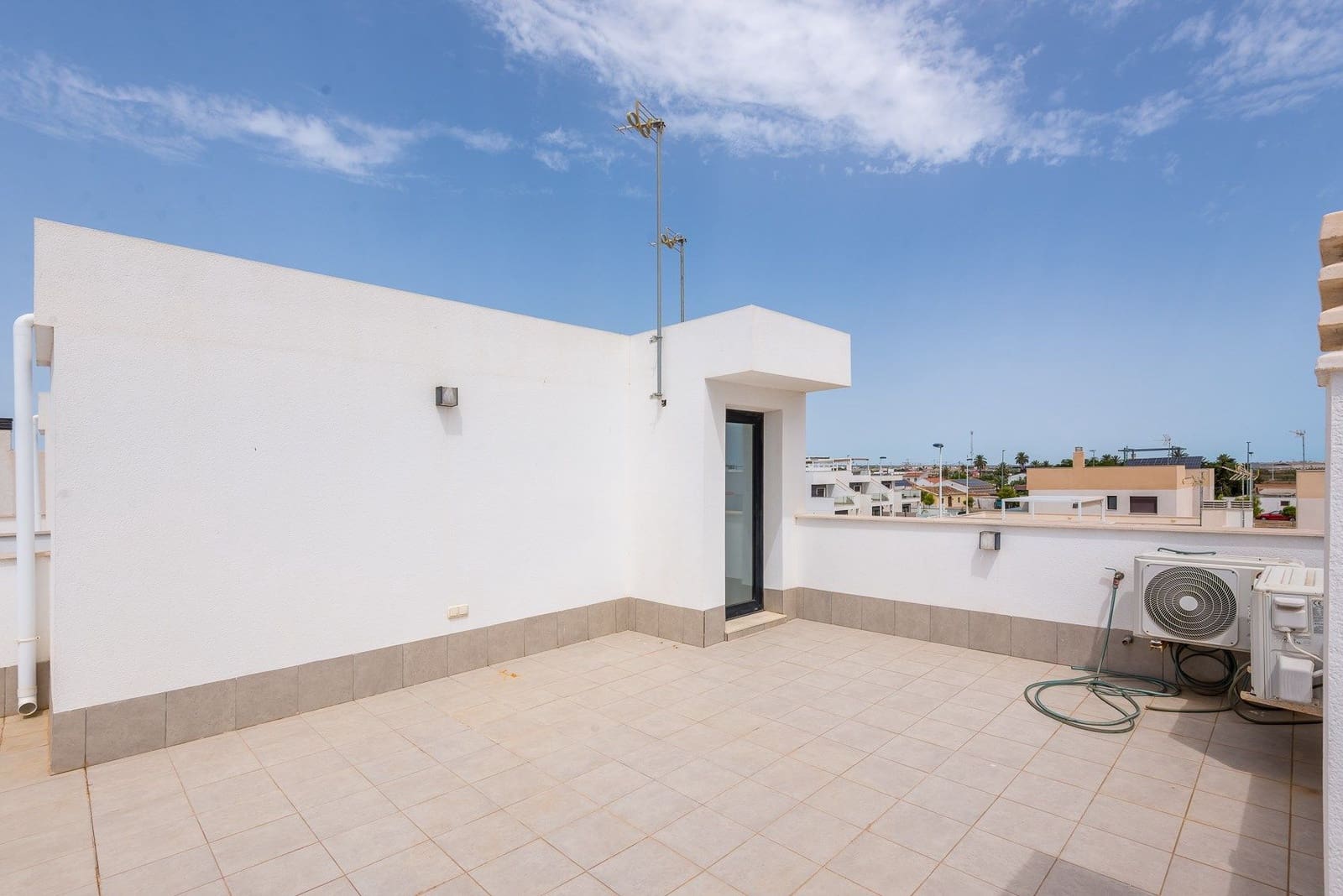 3 bedroom Villa for sale in San Pedro del Pinatar - € 400,000 (Ref: 10060829)