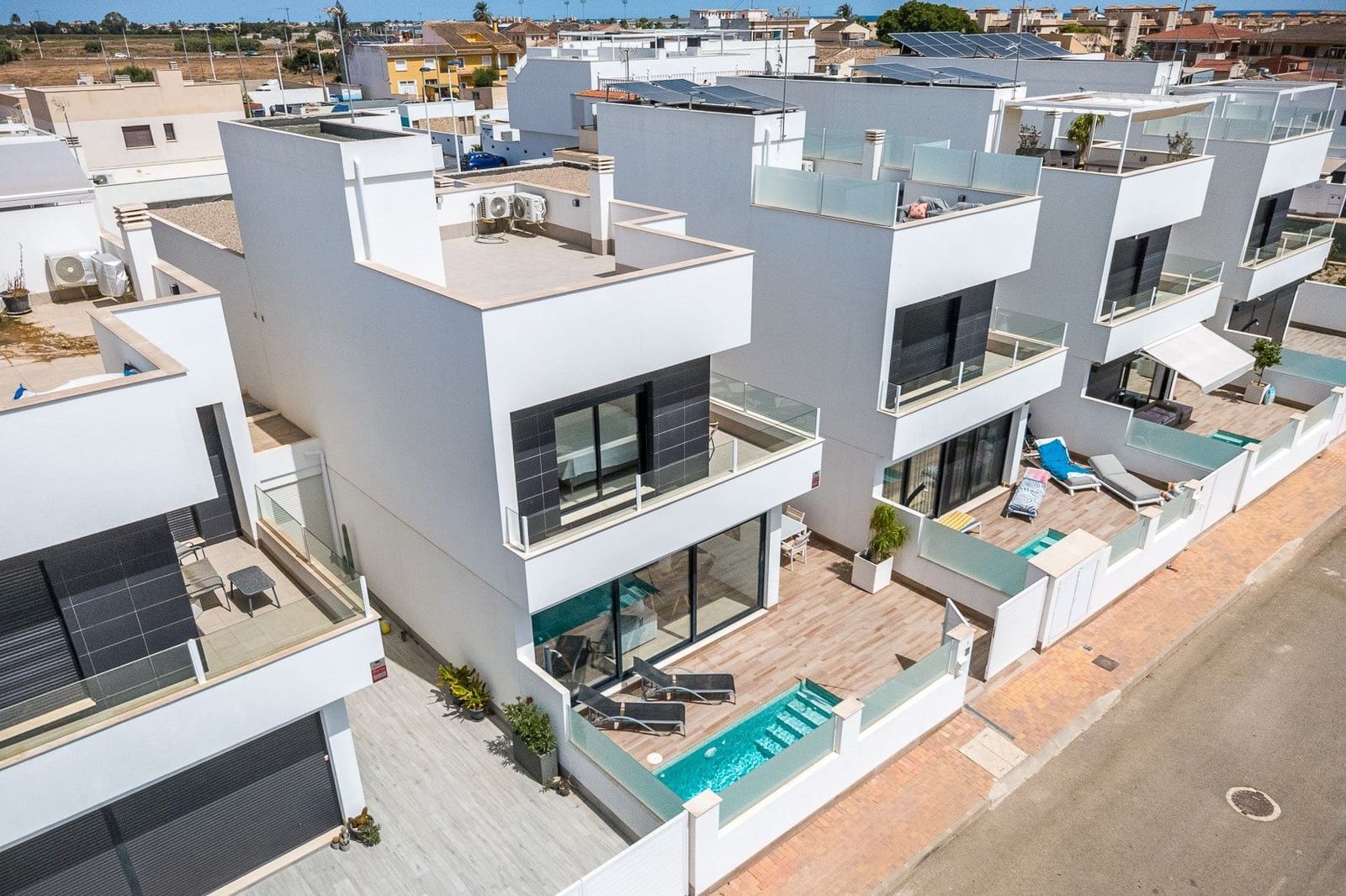3 bedroom Villa for sale in San Pedro del Pinatar - € 400,000 (Ref: 10060829)