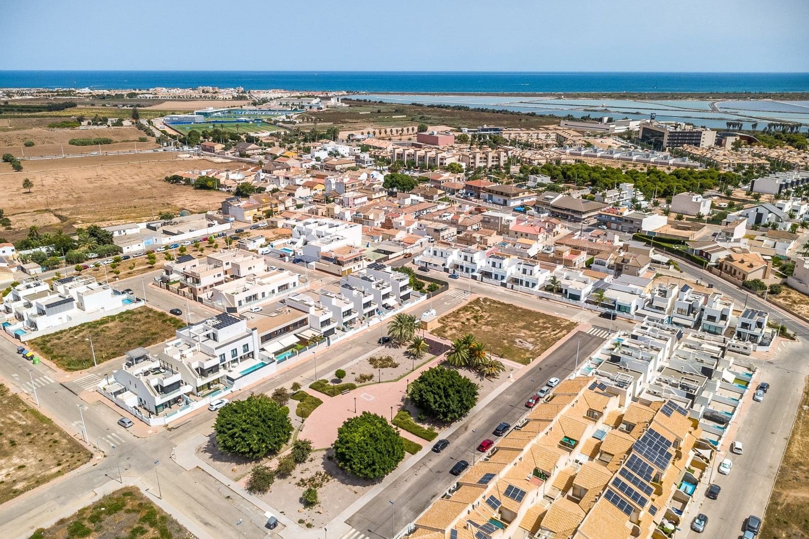 3 bedroom Villa for sale in San Pedro del Pinatar - € 400,000 (Ref: 10060829)