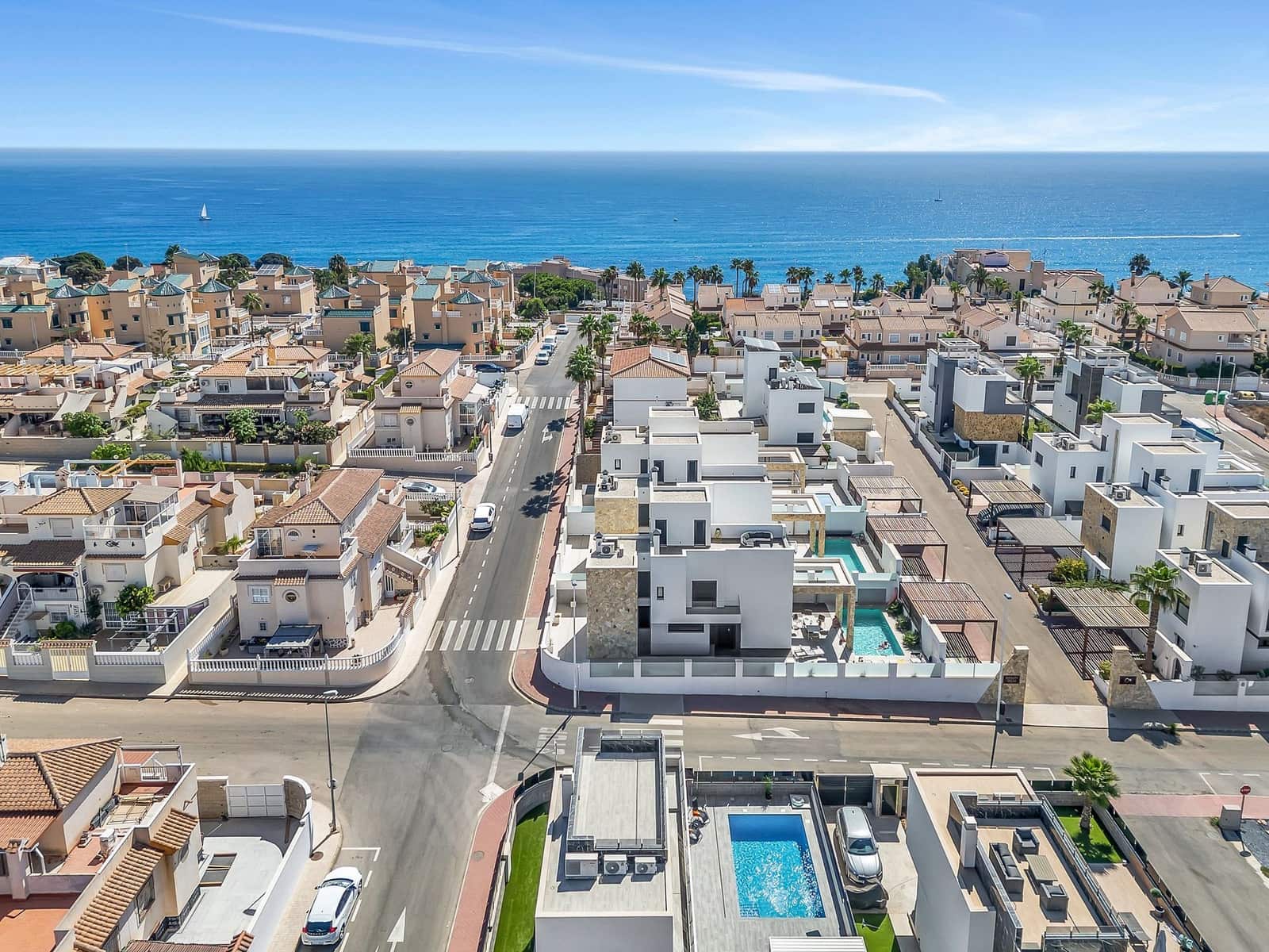 3 sovrum Villa till salu i Torrevieja - 749 900 € (Ref: 10060832)