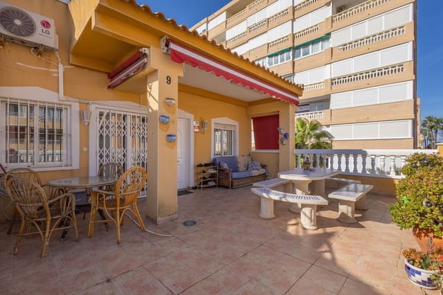 4 makuuhuone Huoneisto myytävänä paikassa La Mata, Torrevieja - 289 000 € (Ref: 10060836)