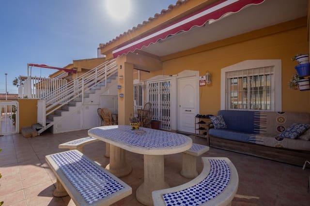 4 makuuhuone Huoneisto myytävänä paikassa La Mata, Torrevieja - 289 000 € (Ref: 10060836)