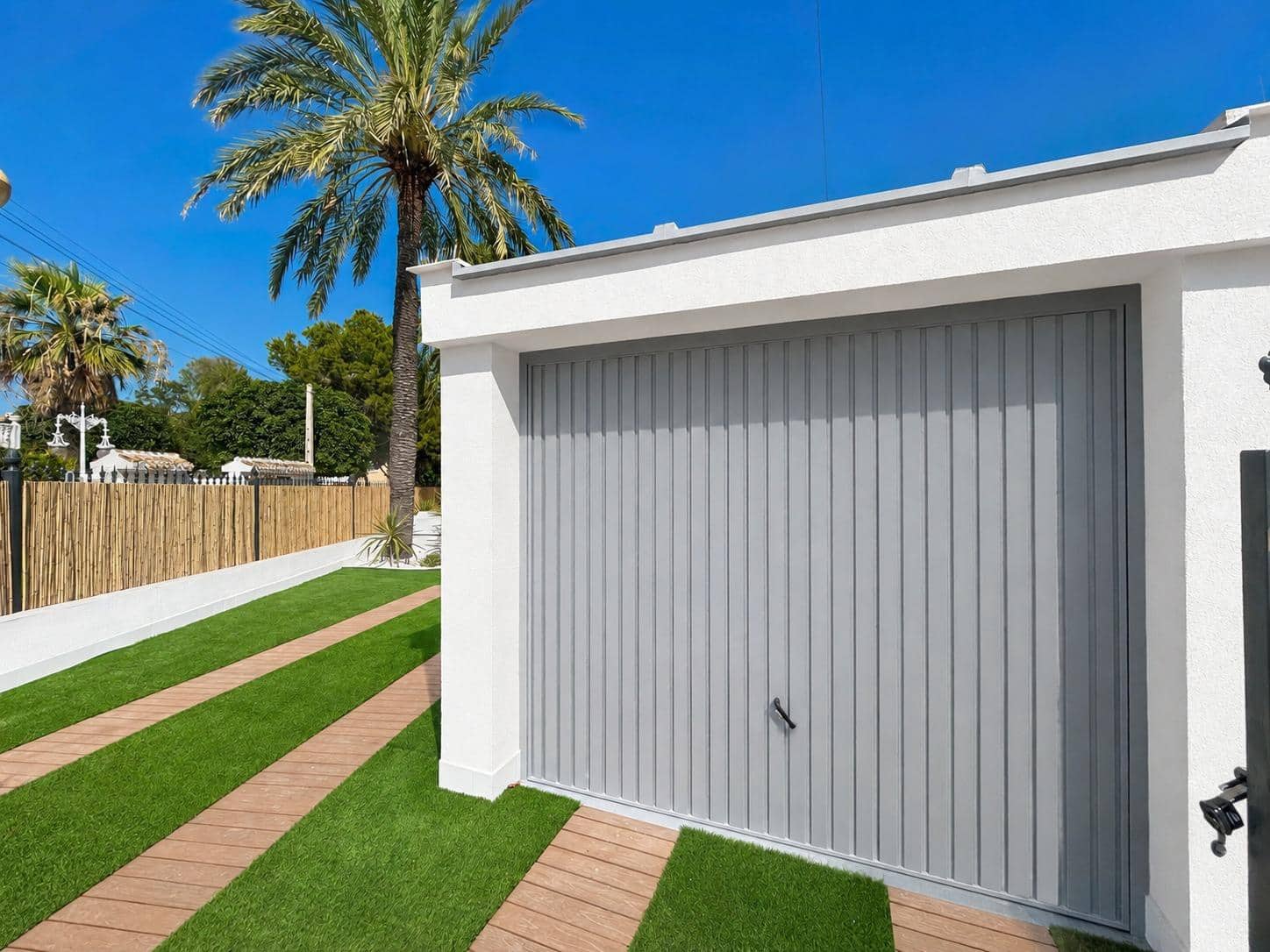 Pareado de 4 habitaciones en Orihuela Costa en venta - 750.000 € (Ref: 10060841)