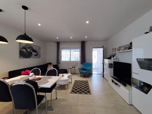 4 makuuhuone Omakotitalo myytävänä paikassa Aguas Nuevas, Torrevieja - 399 000 € (Ref: 10074509)