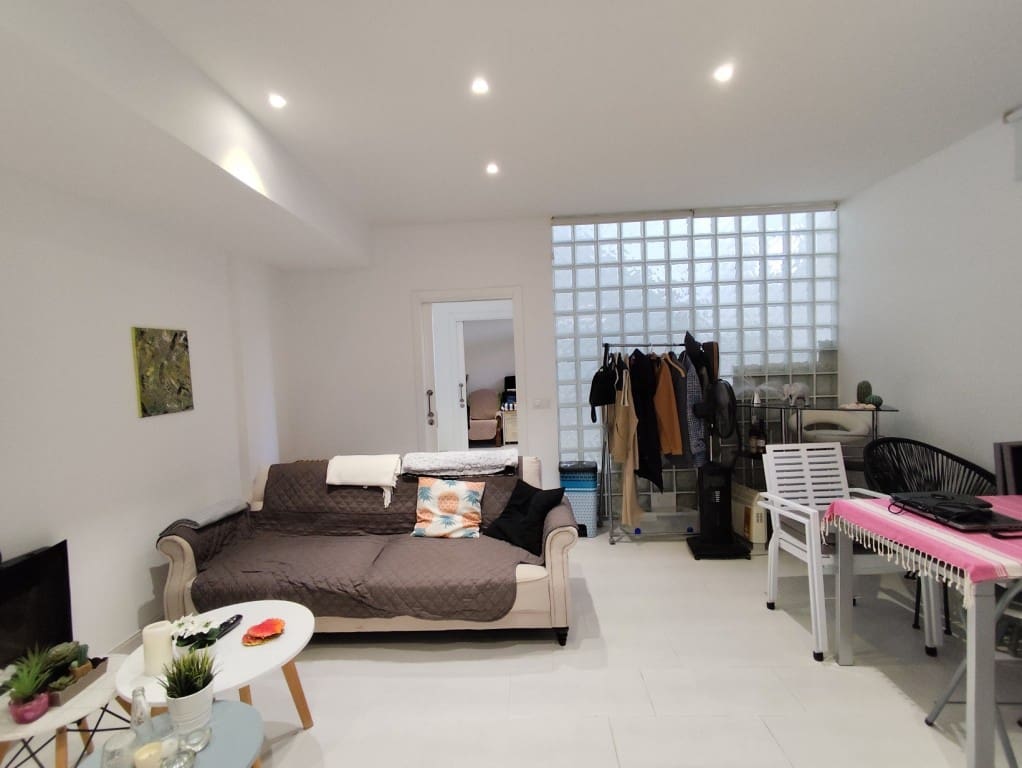 4 bedroom Townhouse for sale in Torrevieja - € 399,000 (Ref: 10074509)