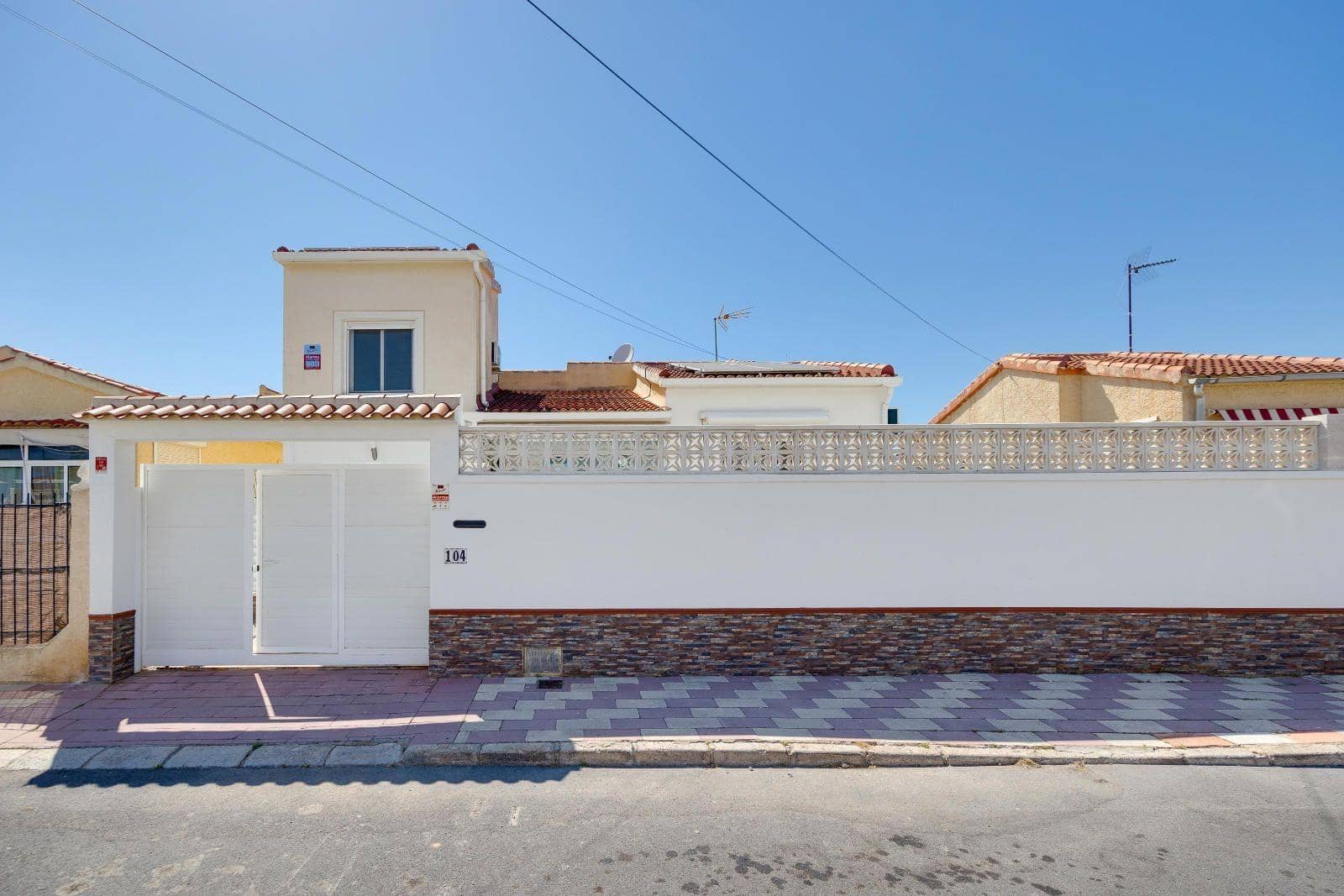 3 soveværelse Villa til salg i San Fulgencio - € 279.969 (Ref: 10074515)