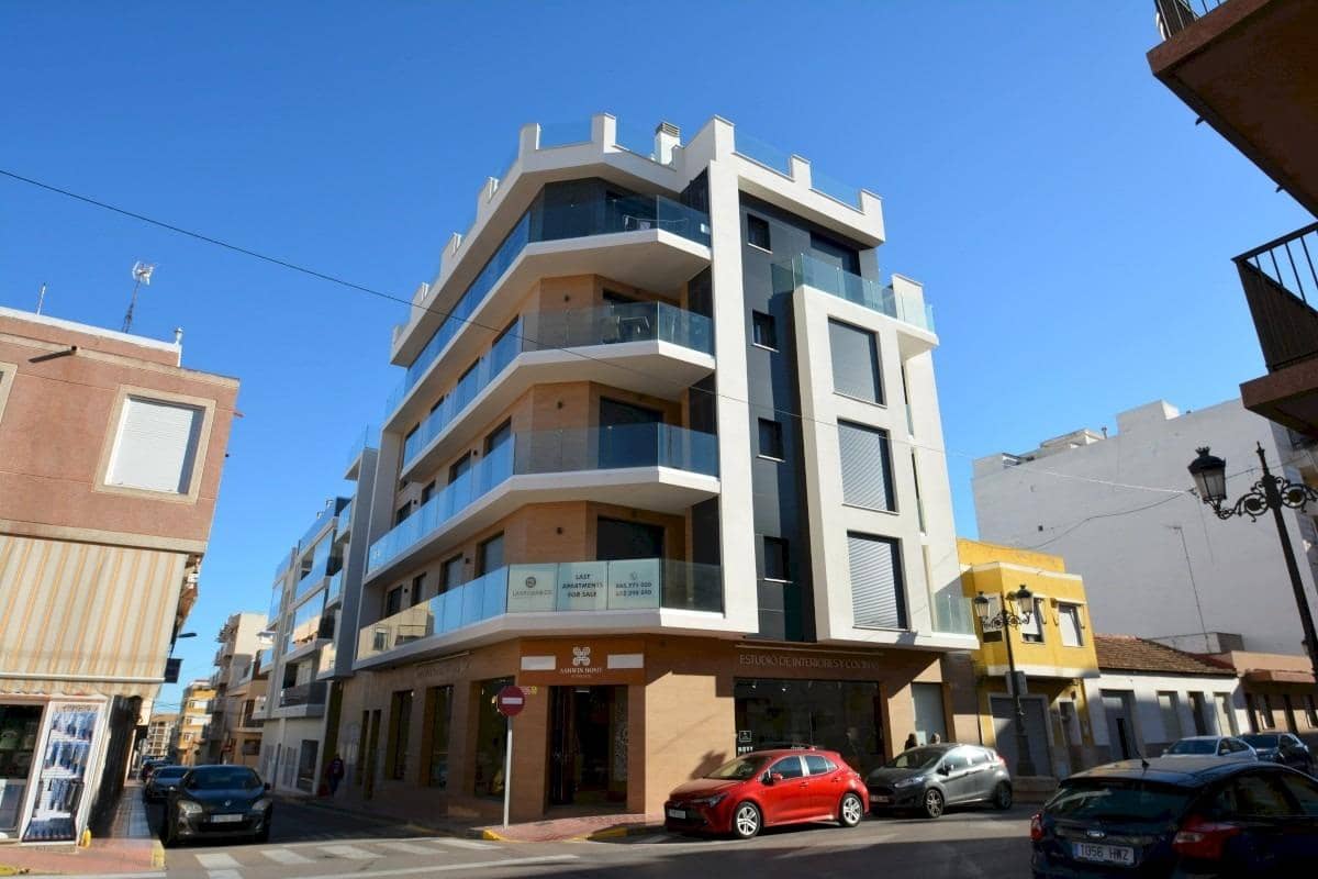 2 sovrum Takvåning till salu i Guardamar del Segura - 425 000 € (Ref: 10074516)